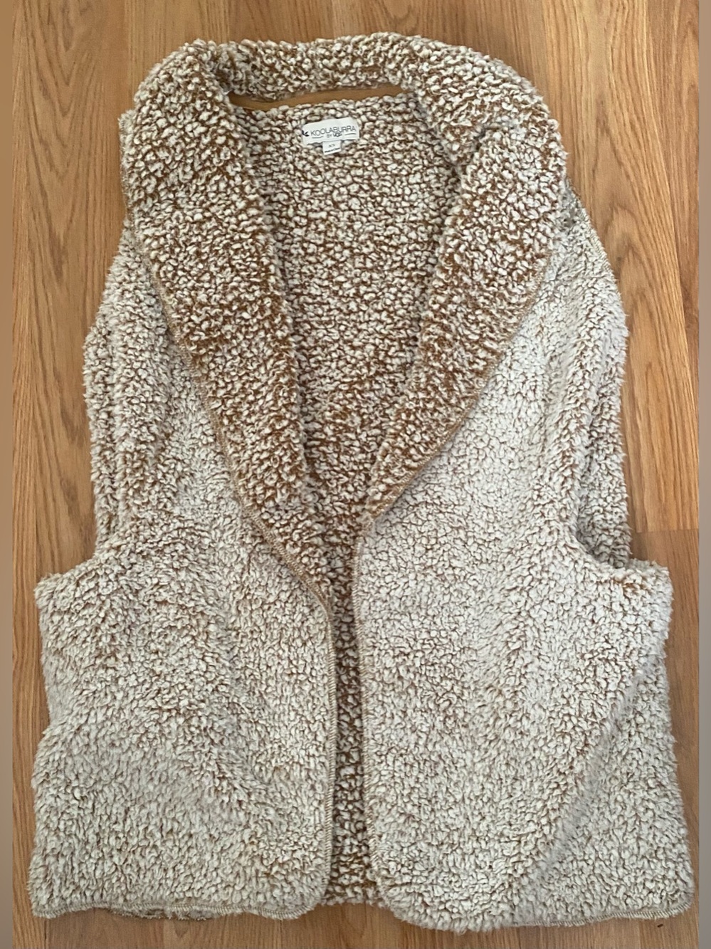 Koolaburra by UGG Cream Teddy Sherpa Vest